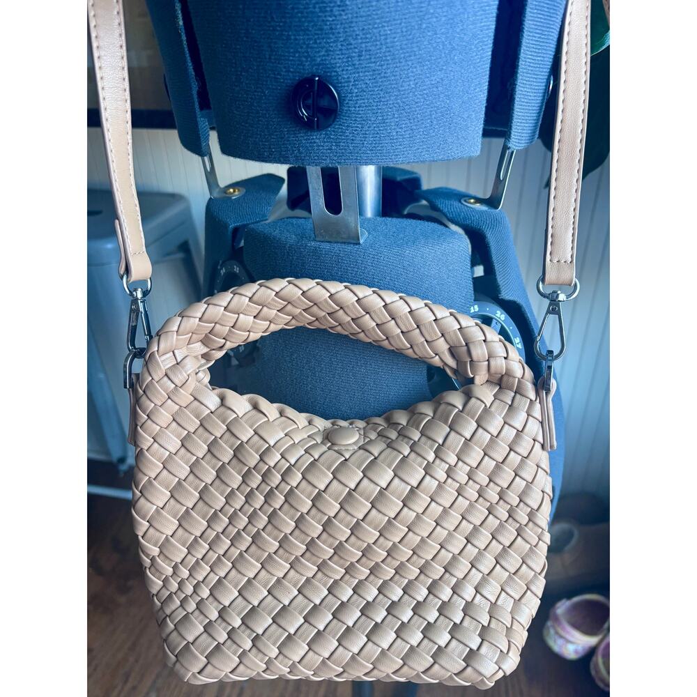 Woven Mini Shoulder Bag | Neutral Beige Braided Handbag | 2026 Trend Minimal - Picture 2 of 6